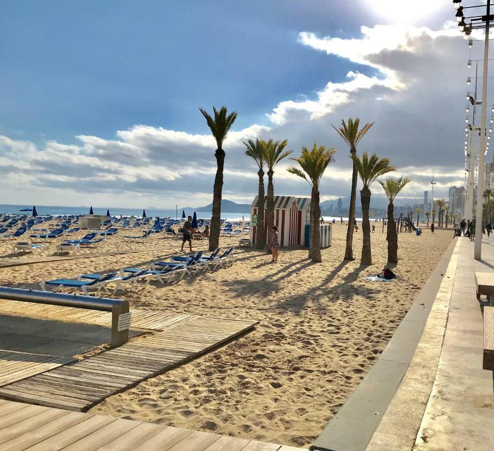 Inlesa Vistas Al Mar Apartment Benidorm Bagian luar foto