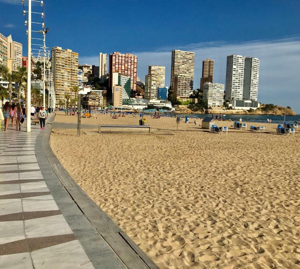Inlesa Vistas Al Mar Apartment Benidorm Bagian luar foto